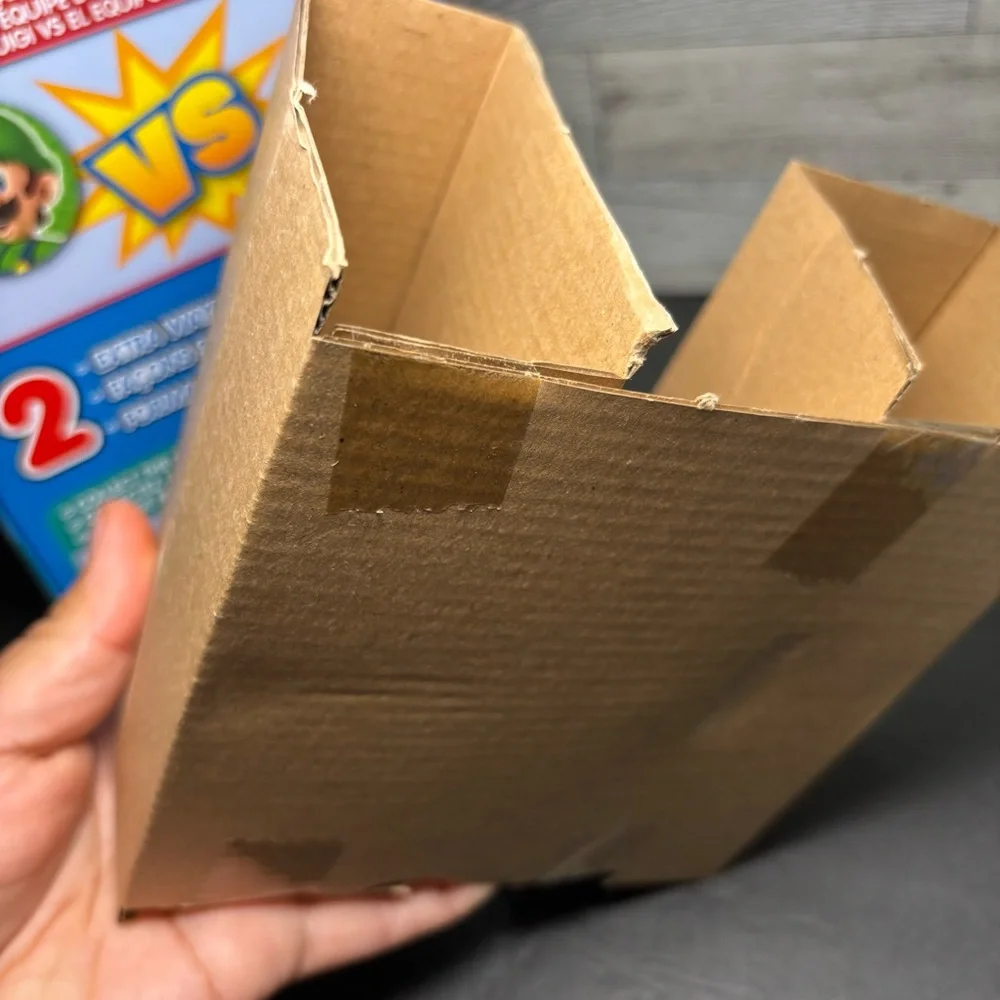Super Mario‎ Bros. Mario Pop-Up Game by TOMY open box